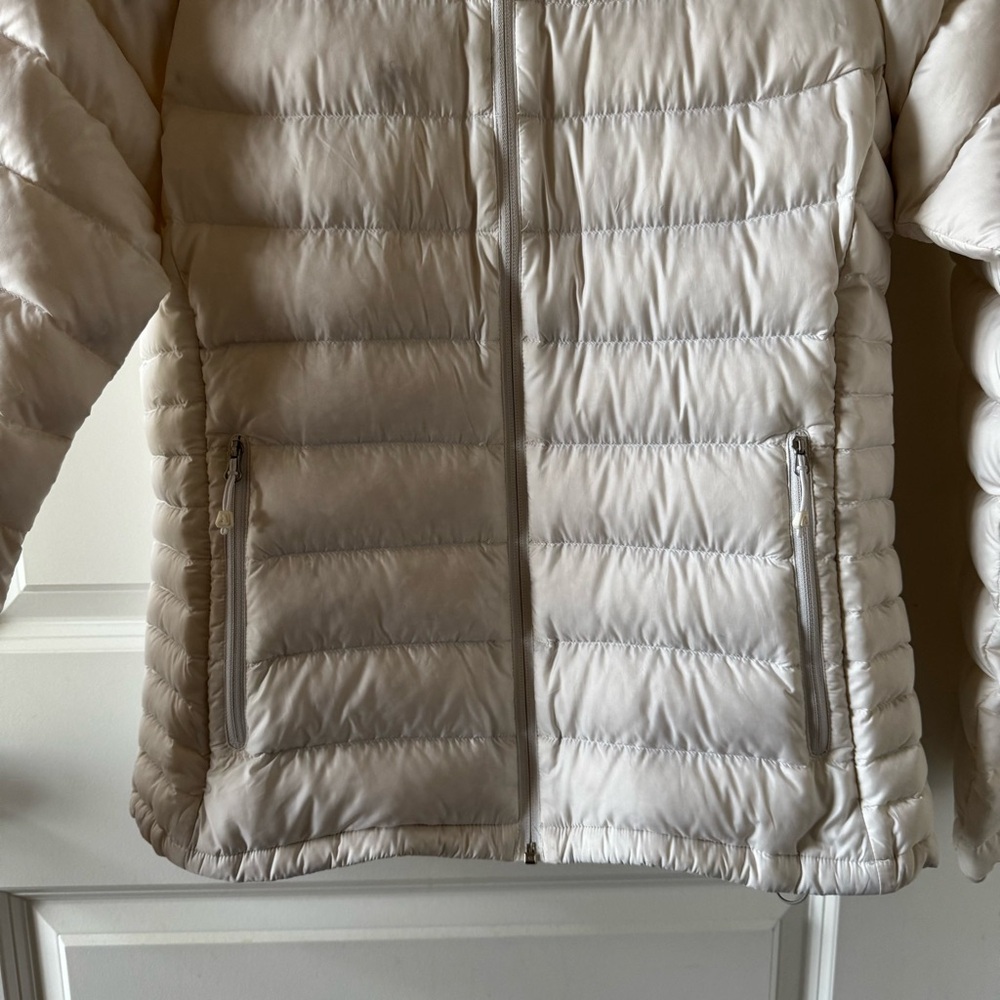 Eddie Bauer parka - Picture 3 of 16